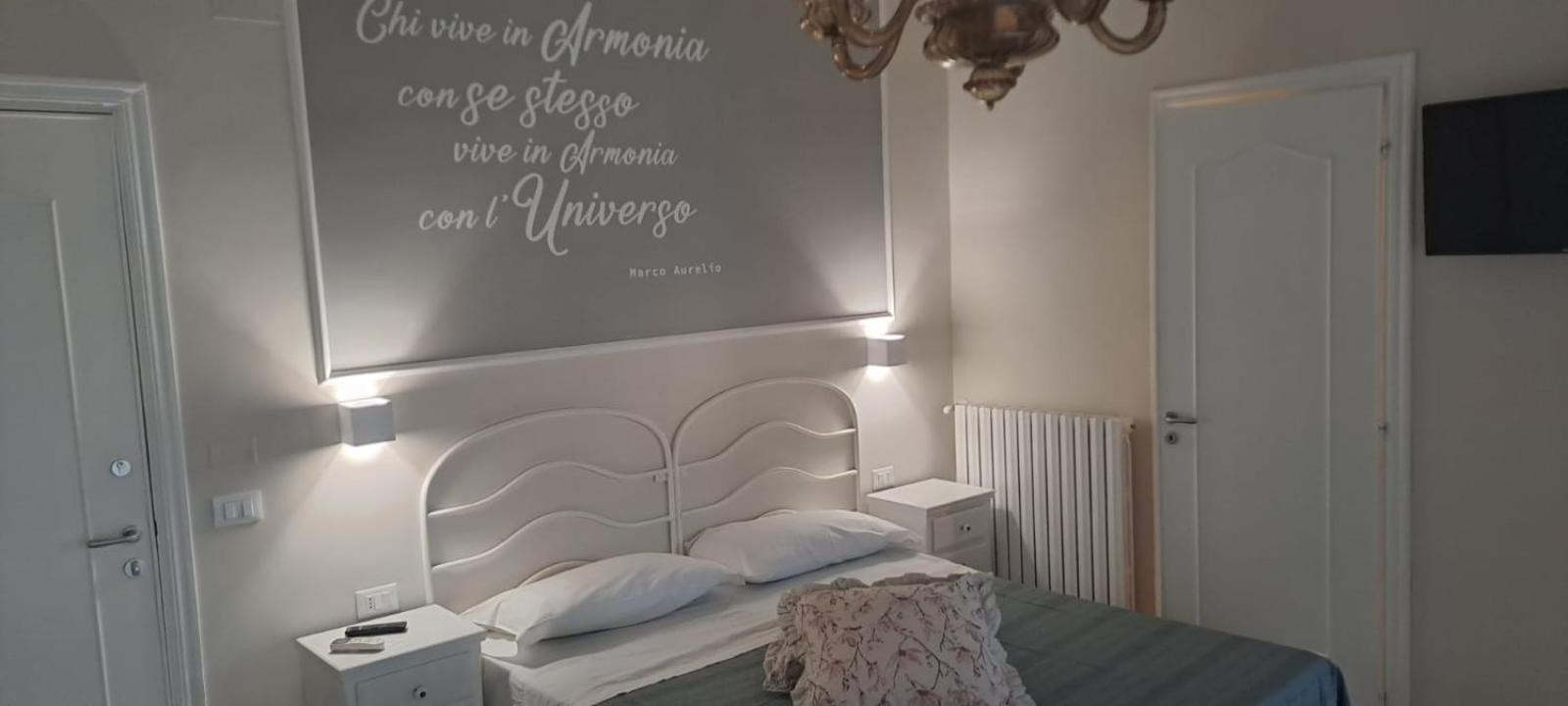 Chez Tata' - Sce Tata Bed and Breakfast Rossano Stazione Esterno foto